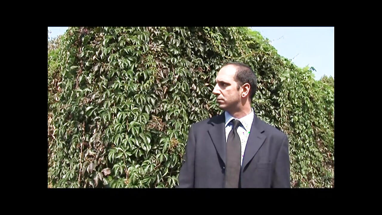 MILF amatur yang bertetek besar dikongkek gaya doggy dan pancutan mani dalam mulut oleh zakar Grosos