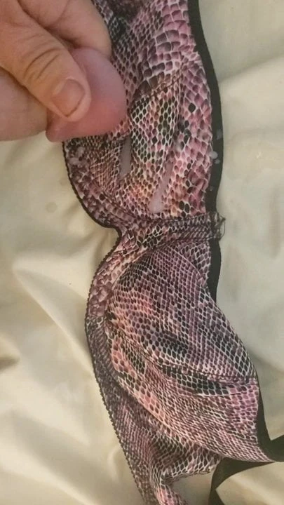 34b BH abspritzen