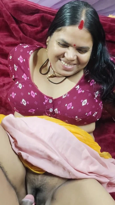 "devar ne apni asli bhabhi ki painti kholi aur use choda, bhabhi ne iska maja liya"