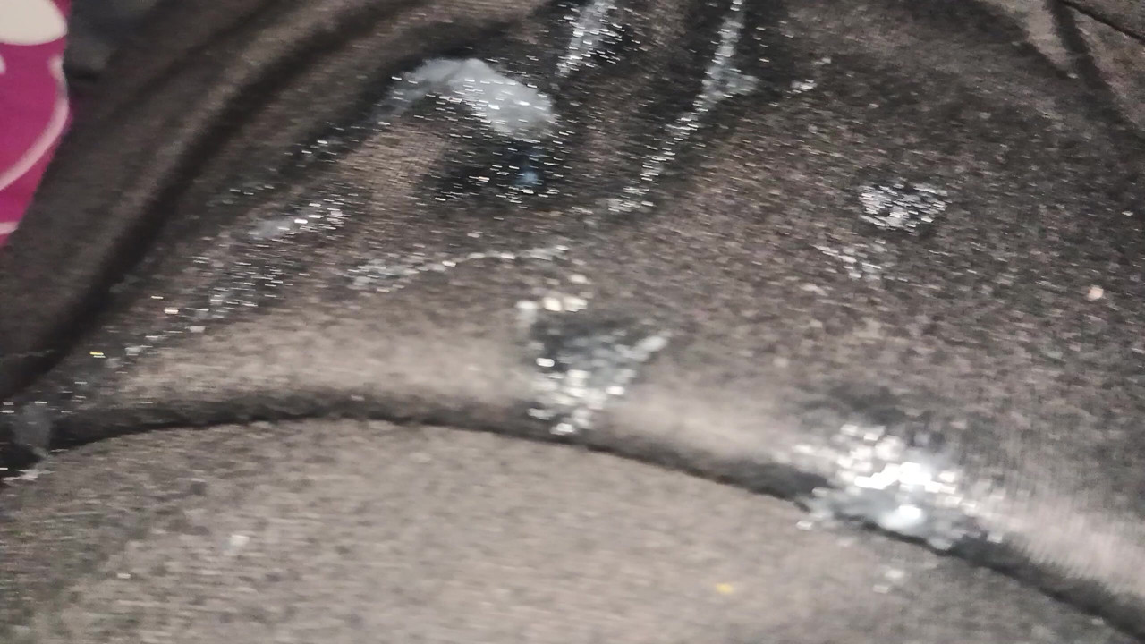 Sauce in pants