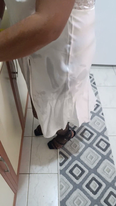 White nightgown fishnet stockings, this is the woman I'm looking for | Clip 1