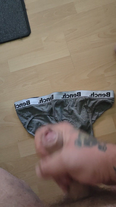 Kinky bear