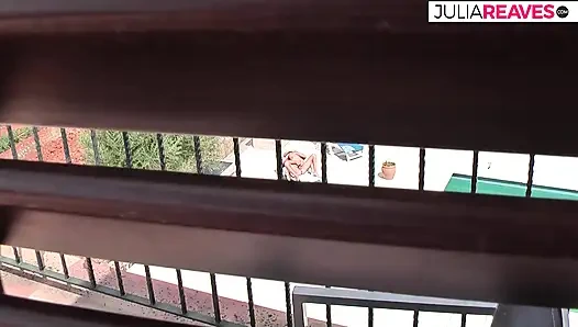 Das perverse paar fickt am hotelpool