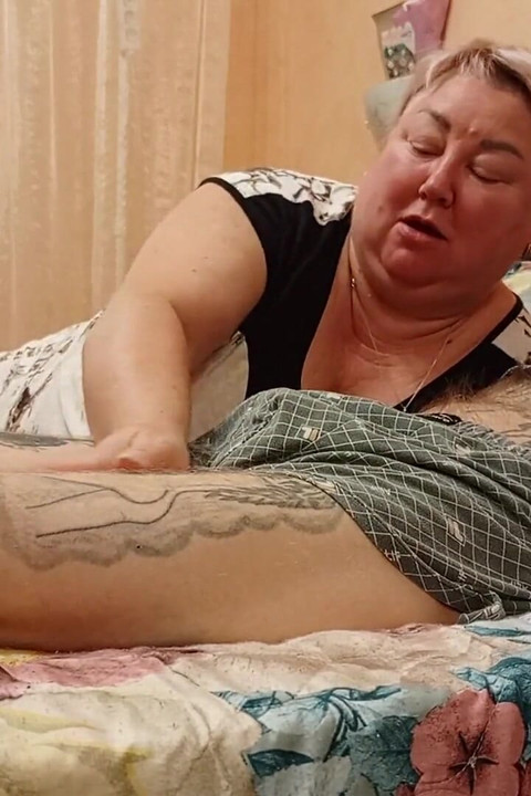A Friend Wakes Me up with a Deep Blowjob