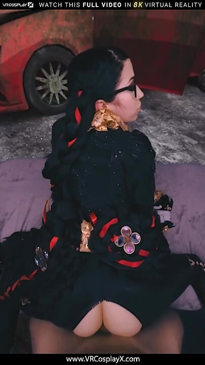 Vrcosplayx ini adalah waktunya untuk berbuat nakal sama alex coal sebagai bayonetta bagian 3