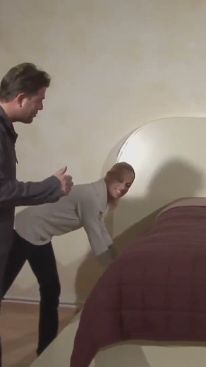 Blonde MILF wird vom EX brutal gefickt | Clip 1