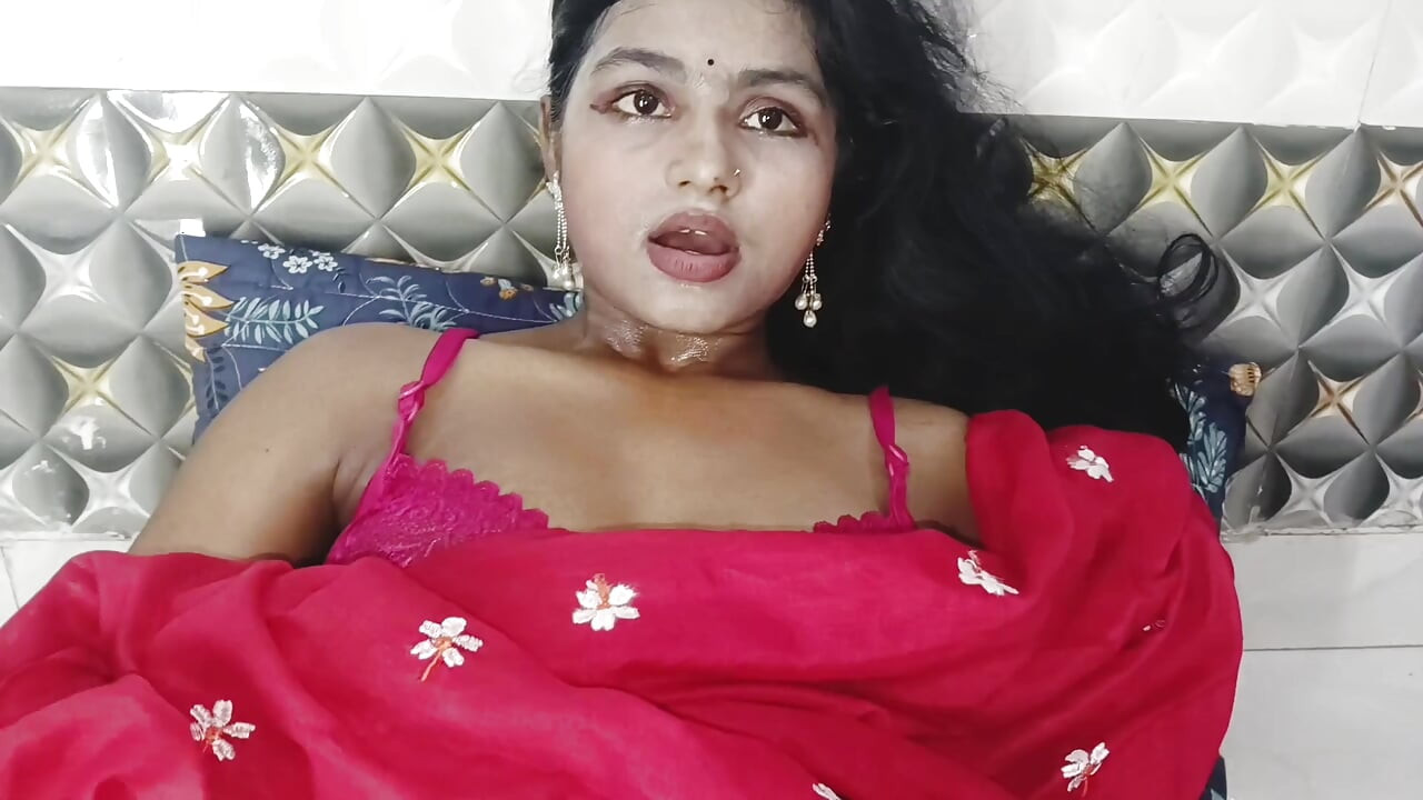 Desi švagrová navštěvuje švagra - tajný žhavý sex doma