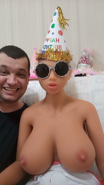 Doll mondial 2026 Dallas breasts