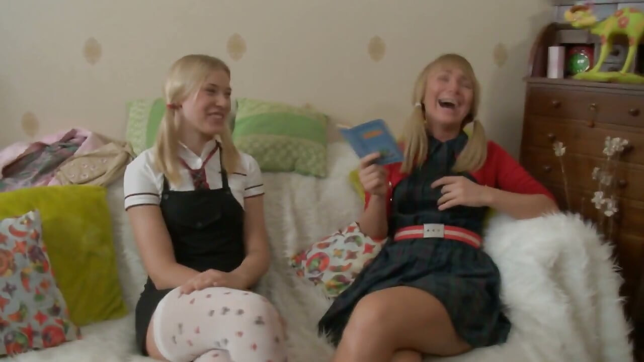Lesbian blond teenies