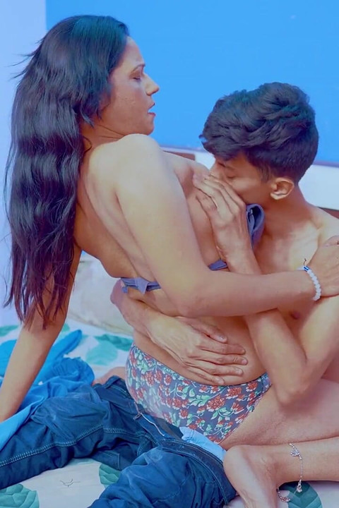 Desi MILF Wife Cheated Her Husband by Doing Sex with Her Ex-boyfriend