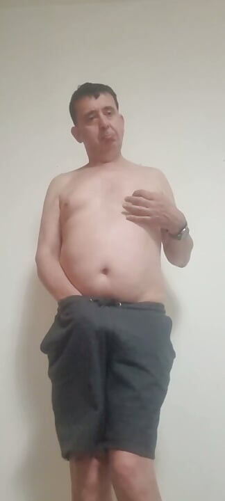 Masturbating with and without shorts