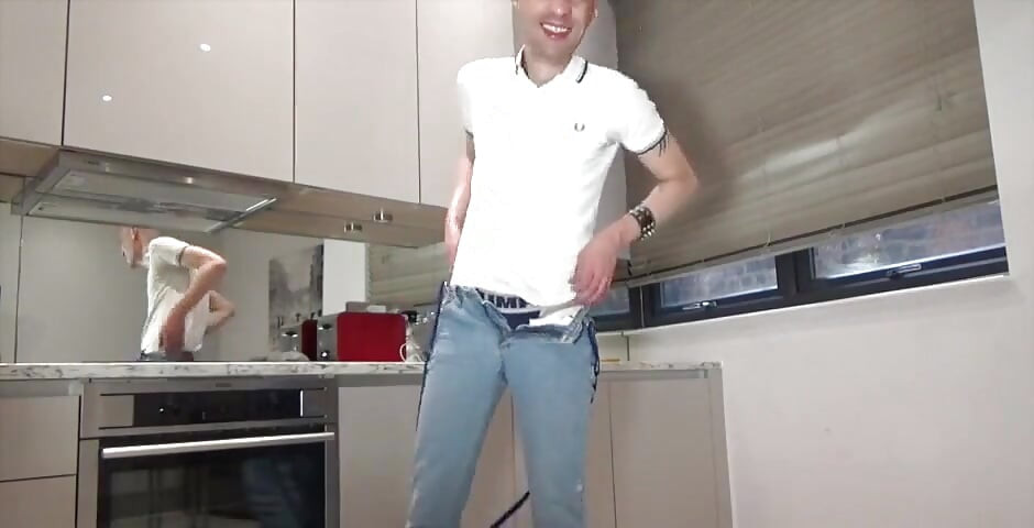 เทปเย็ดของกูกับหนุ่มผิวเซ็กซี่เย็ดกูดิบ