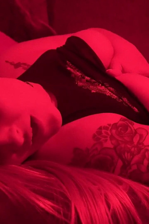 Intense Red Light Solo