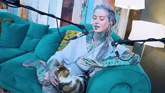 Aku lagi ngomongin tentang e - empathy - asmr podcast sfw lagi ngomongin tentang model tato rambut gimbal