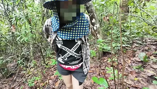 Thai girl walks and brags about picking mushrooms anyway, peeing in the forest Thai Voice