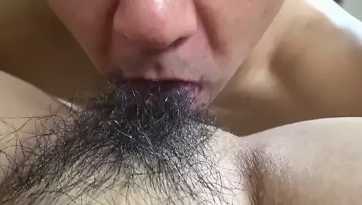 Creampie and hairy pussy – amateur porn from Japan