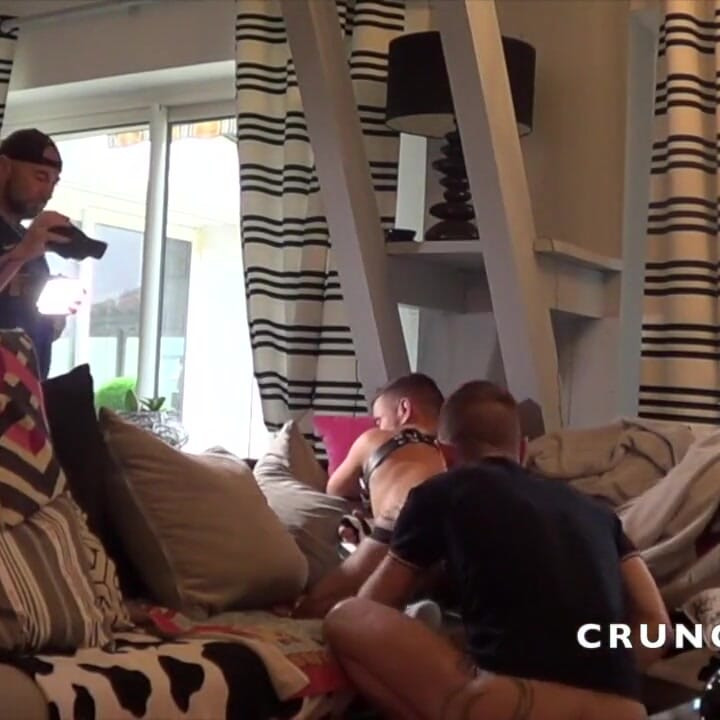 Romantik tarafından korunmasız kullanılan Psynox ile web kamerası