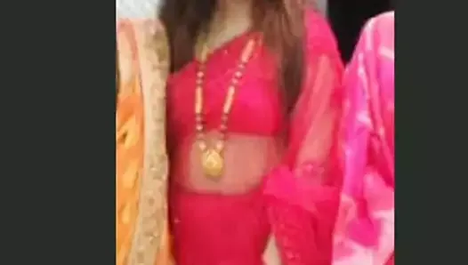 I am back howz my look in red hot saree