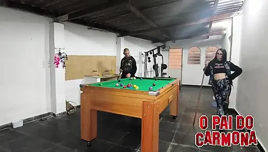Den dünnen lecker nackt im spiel lassen