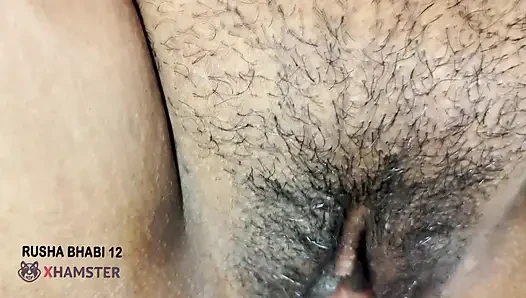 Sexy bhabhi devar ne flating karke pata liya uske baad puri raat kiya sex