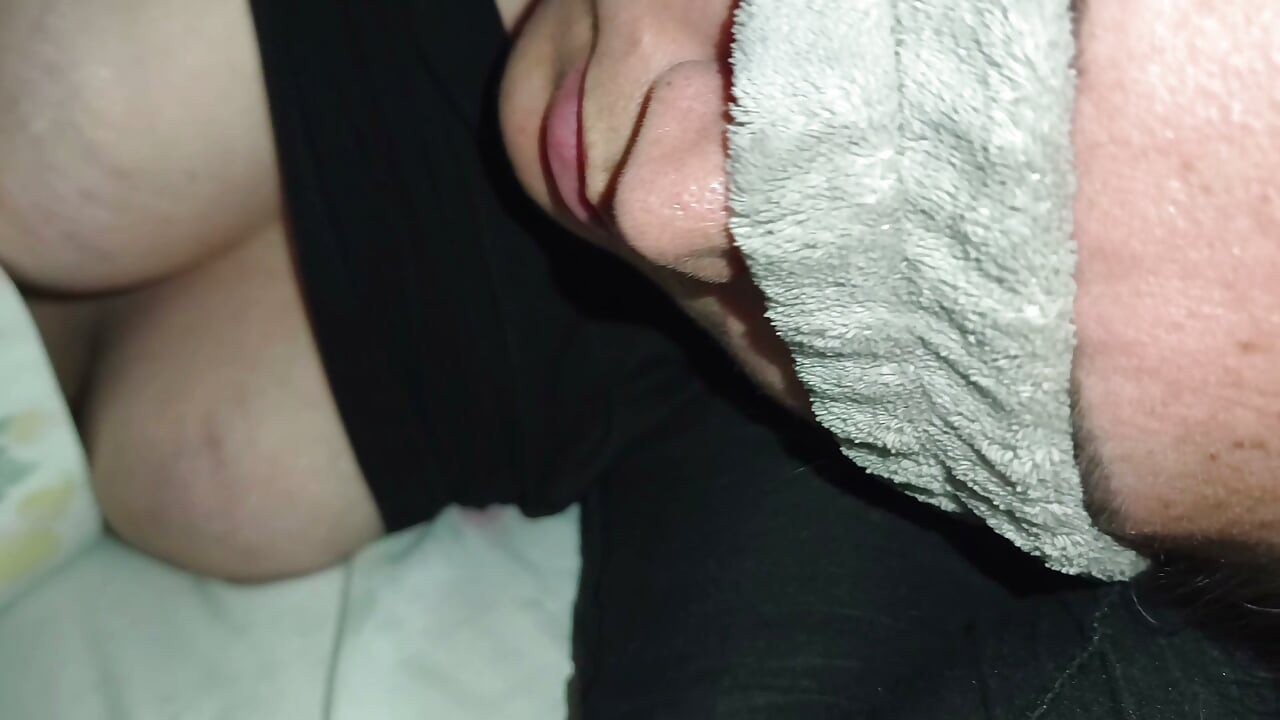 I slept with the birthday girl, and it ended with my penis in her mouth.