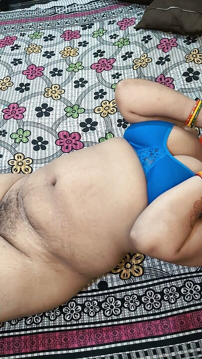 Bhut din ke bad wife ghar aa gyi