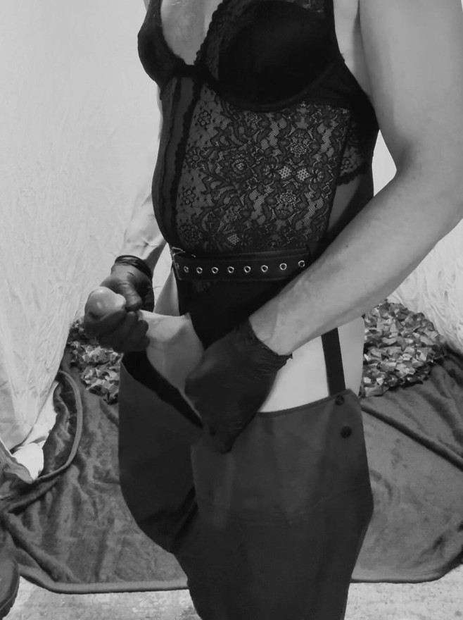 Kinky Lace Body Basque Masturbation