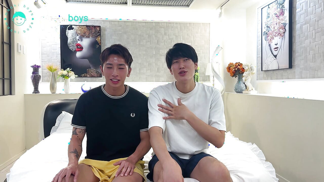 Sexy Body to Body Oil Bath Massage