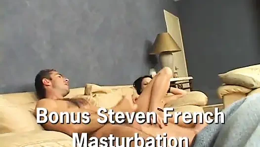 Çeşitli hatunların ve bir delikanlının filme hazırlanırken kamera arkası görüntüleri