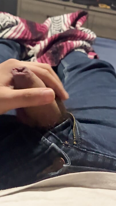 Jerking off for nine minutes straight