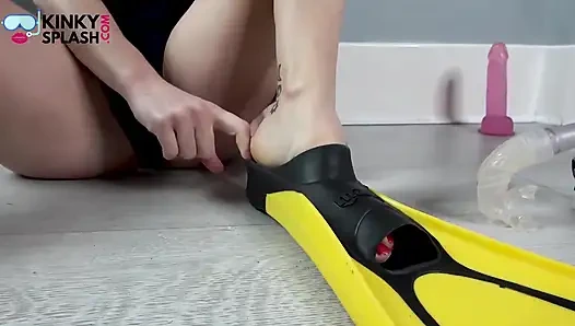 Rubbery Snorkel Gear Makes Me Cum