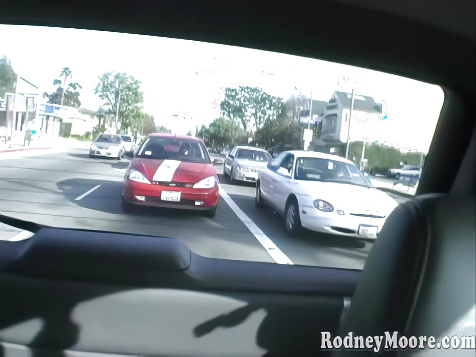 90s Hitchhiker Gets a Huge Facial and a Ride!