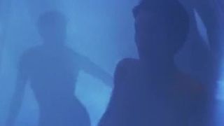 ロビン・タニー、アンジェラ・バセット-超新星