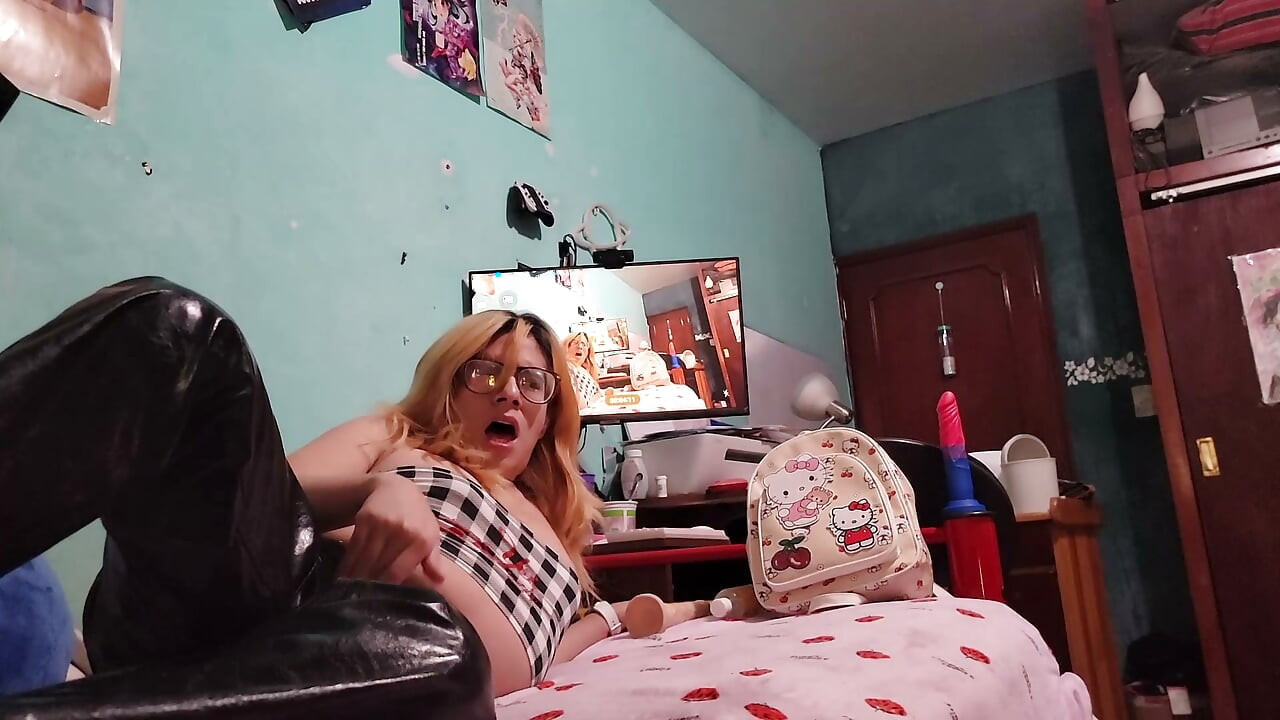 masturbate viendo mis pies aceitados
