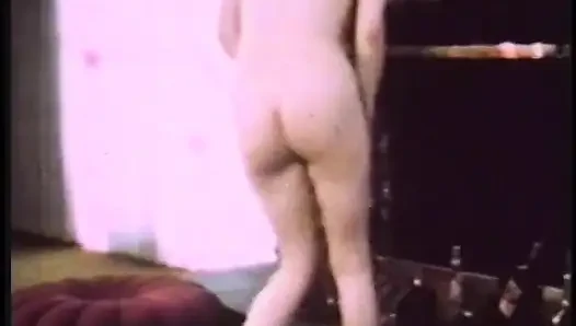 Enjoy Watching Collection of Nude Retro Beauties