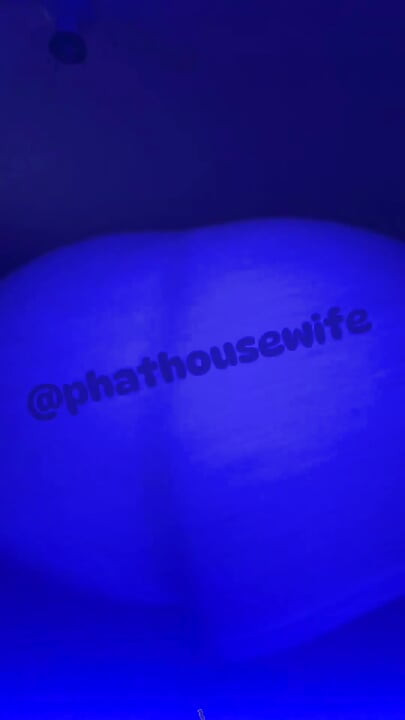 Big Booty Twerking in Blue Light