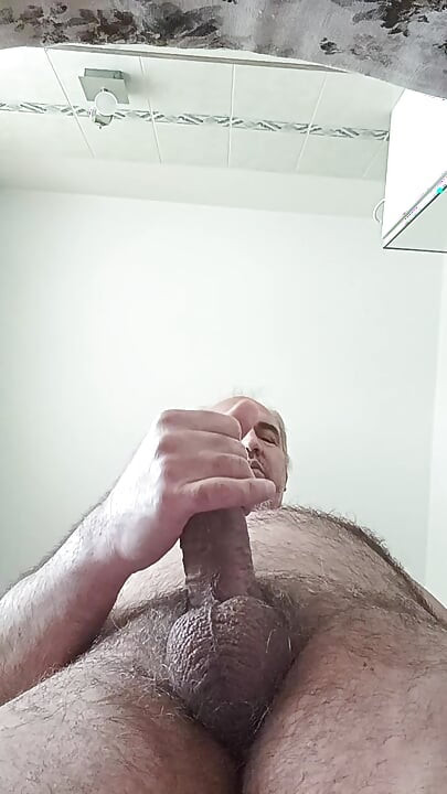 Tutorial for a Pleasant Penis Massage with a Flow of Sperm on the Smartphone Screen