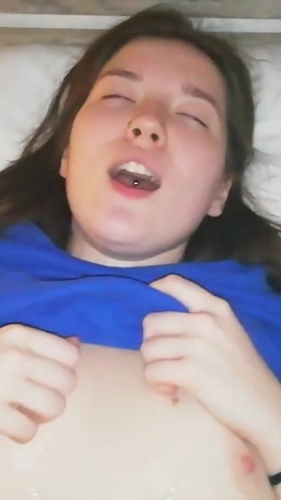 Moment puissant de "Pas pire que Kimyoo - Tout le sexe. SCÈNE DE BAISE GÉNIALE"