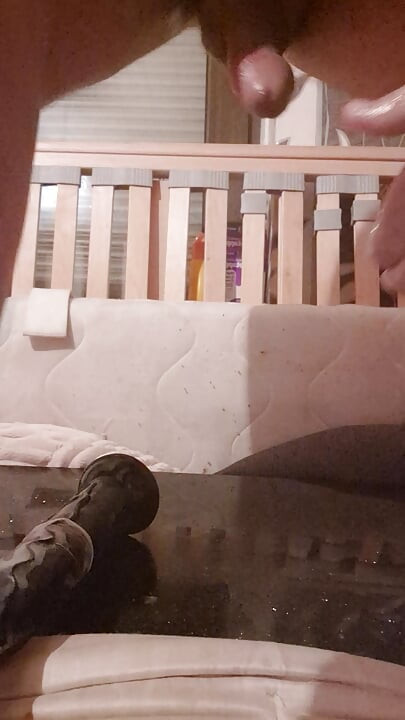 Βάλε δονητή στον κώλο μου