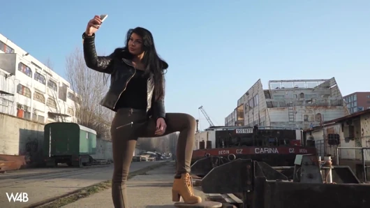 Dancing Lucy