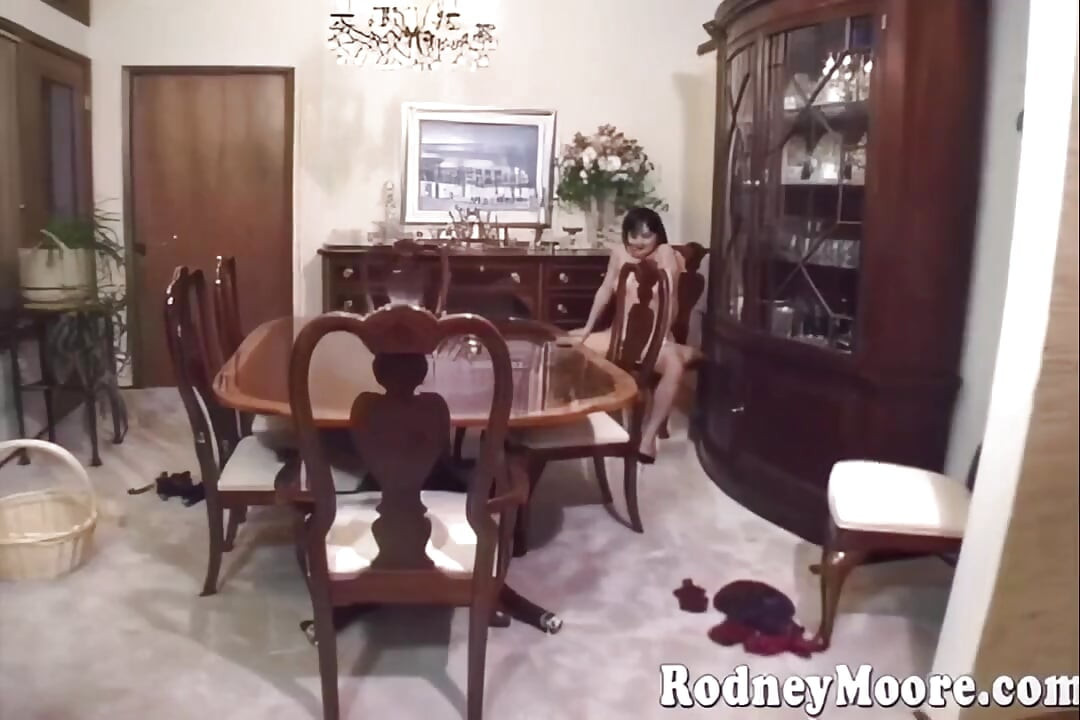 90'ların Kıllı Kızı Saçlarını Fetişleştiriyor