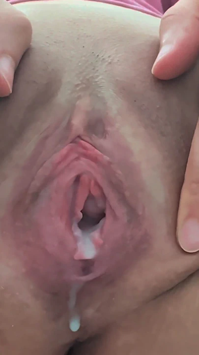 阴户汁液从我的阴户中渗出