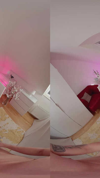 Key moment from "18VR Jessie Ames Loves Using Those Elegant Feet To Warm You Up"
