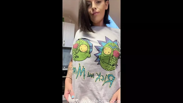 I want you to show me how you'll worship my asshole with your tongue beta boy
