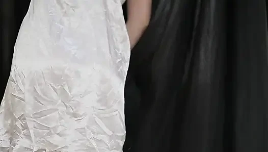 BOKEP INDO LATEST SEXY MAID DELIBERATELY DOESN'T WEAR UNDERWEAR LET HER EMPLOYER ENTOT