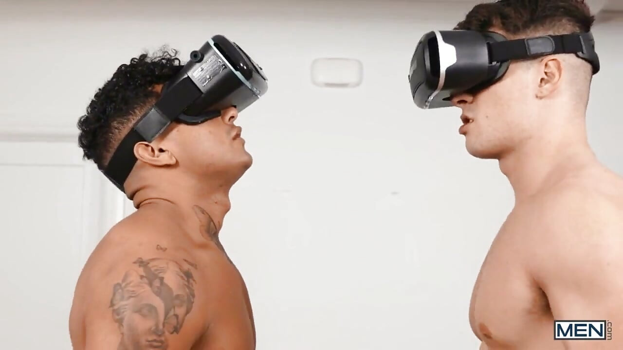 Men - Mouth Swapping VR Cock Sucking