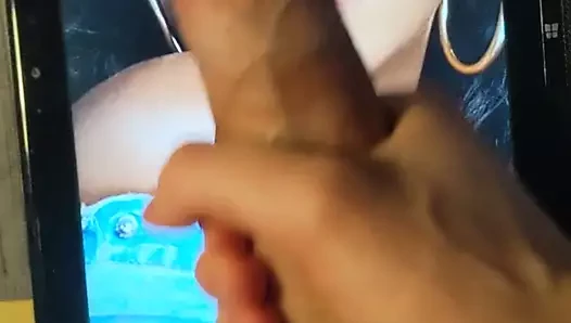 Rihanna - boşalma anısına 3