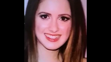 Hit sürtük Laura Marano'ya övgü