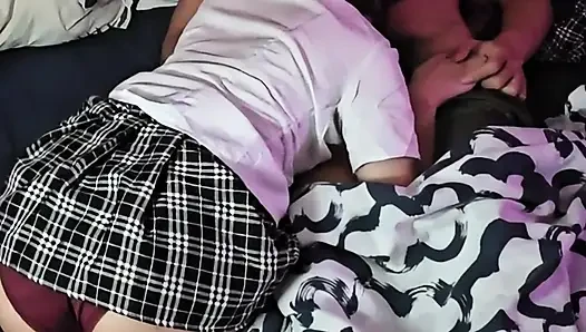 Video rekaman seks mahasiswi pinay dengan memek sempit bertema ngentot buru-buru selesai kelas 1