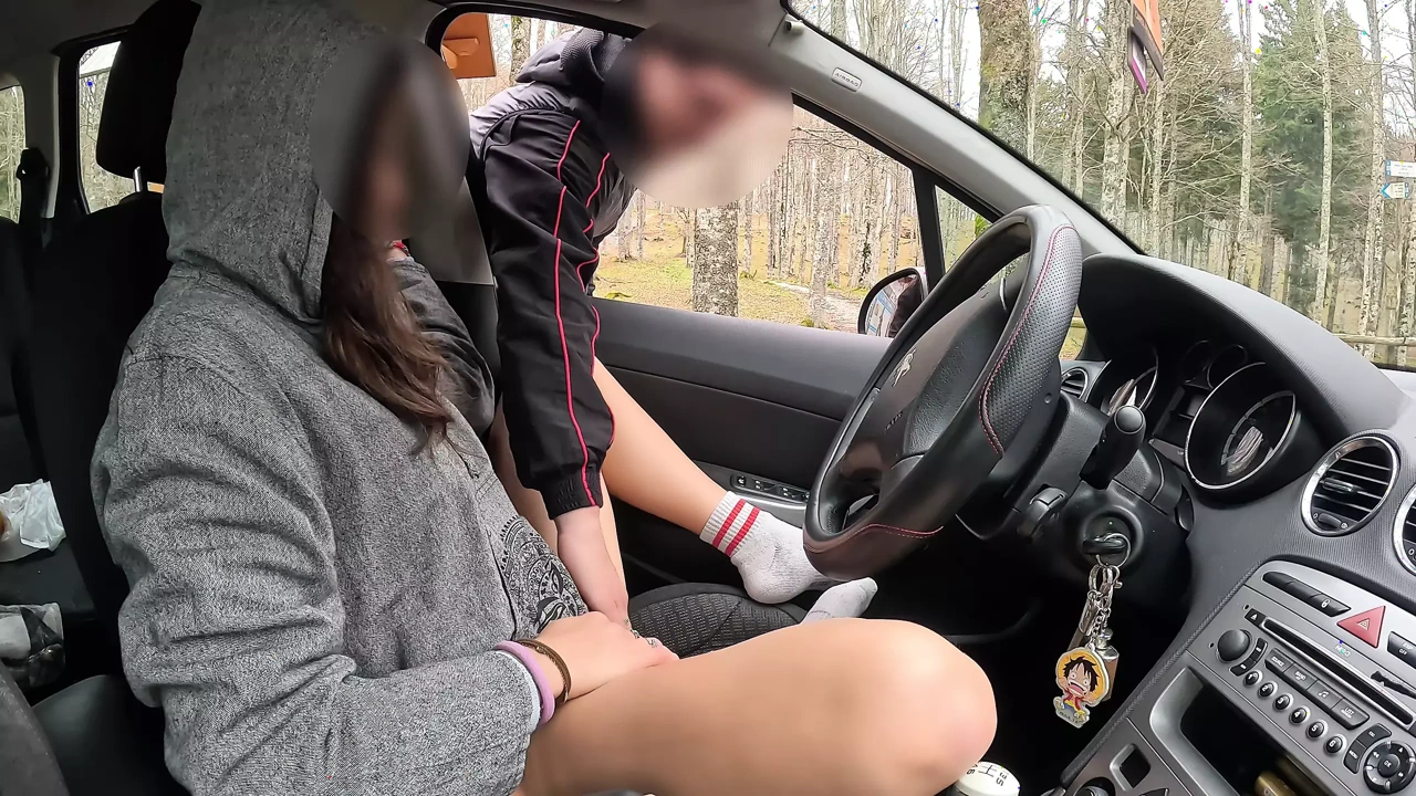 Convince a stranger to touch my wet pussy while taking a walk